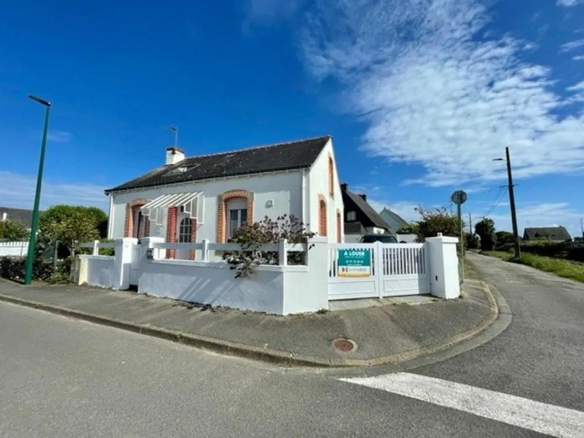 Maison 4 Pieces Avec Jardin Clos, Terrasse Et Wifi - Proche Plage Et Commerces - Animaux Admis - Fr-1-478-250 Quiberon 0*,  France